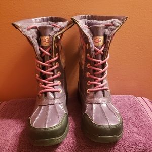 Kids size 4 ugg snow boots purple
